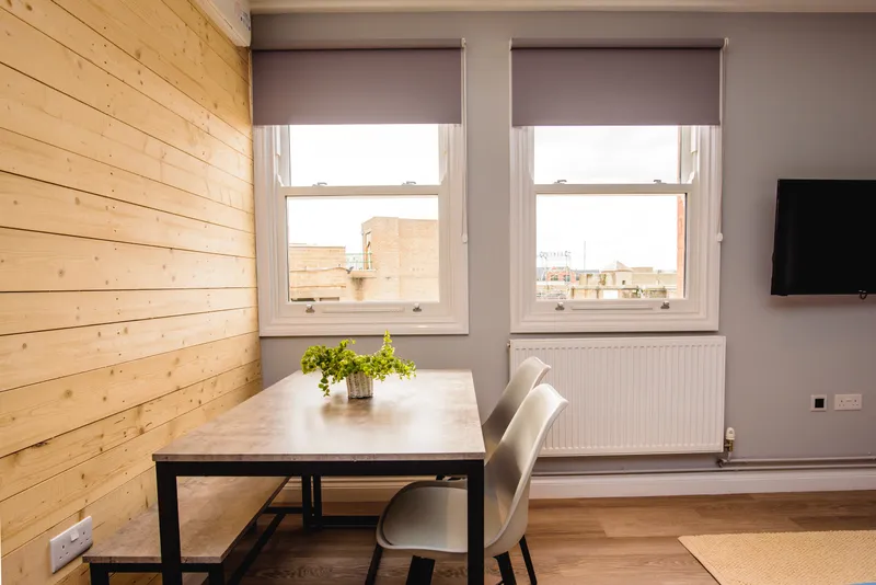 Flat E, 25 Lister Gate - Luxury 5 Bed City Centre Apartment - Thumbnail 17